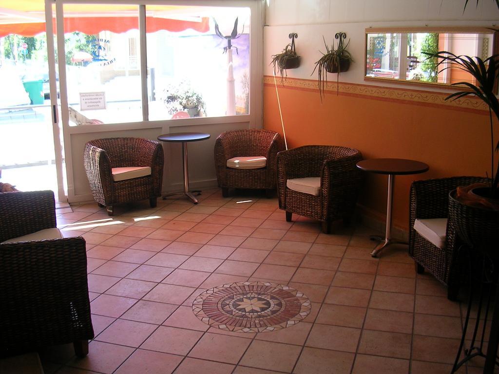Hotel Vistamare Viserba Rimini Exteriör bild
